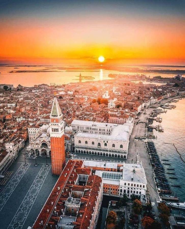 Biennale Ca Dario Apartment Venice Ngoại thất bức ảnh